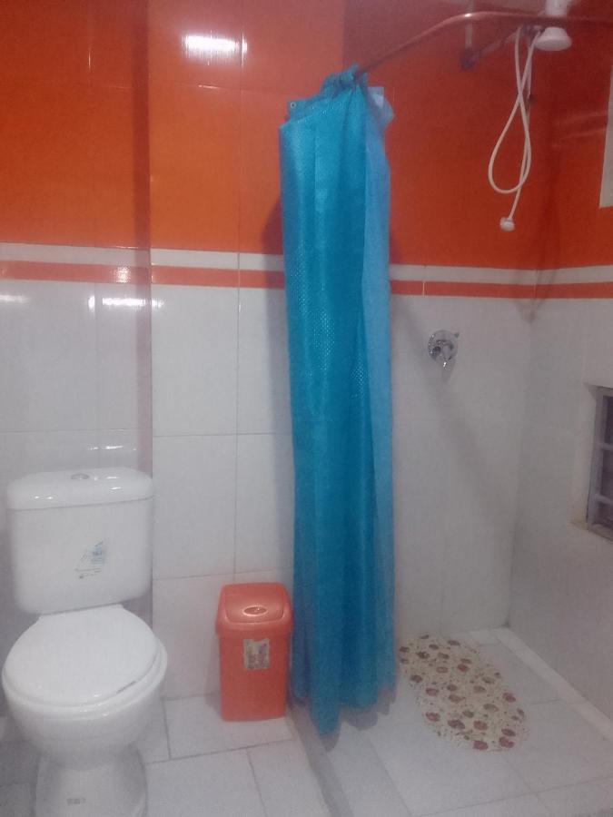 Hostal Sin Fronteras Уюні Екстер'єр фото